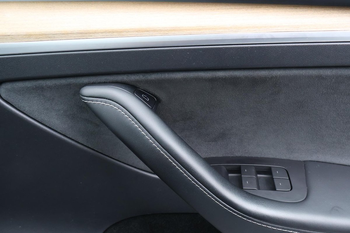 2022 Tesla Model Y Rear-Wheel Drive image 20