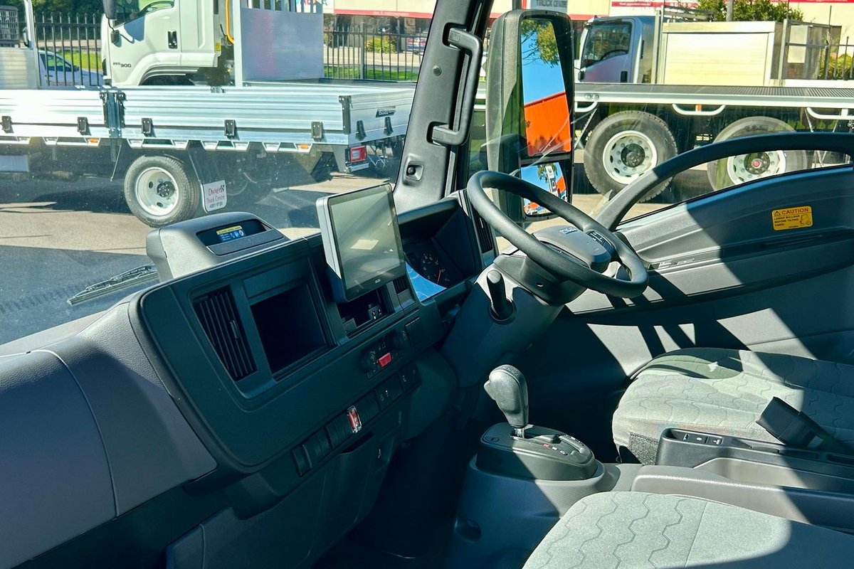 2026 Isuzu N Series NPR 45/65-175 DT D28 Tradepack image 21