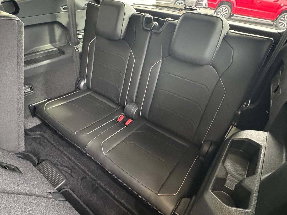 2023 Volkswagen Tiguan 162TSI R-Line Allspace 5N MY24 Four Wheel Drive image 15