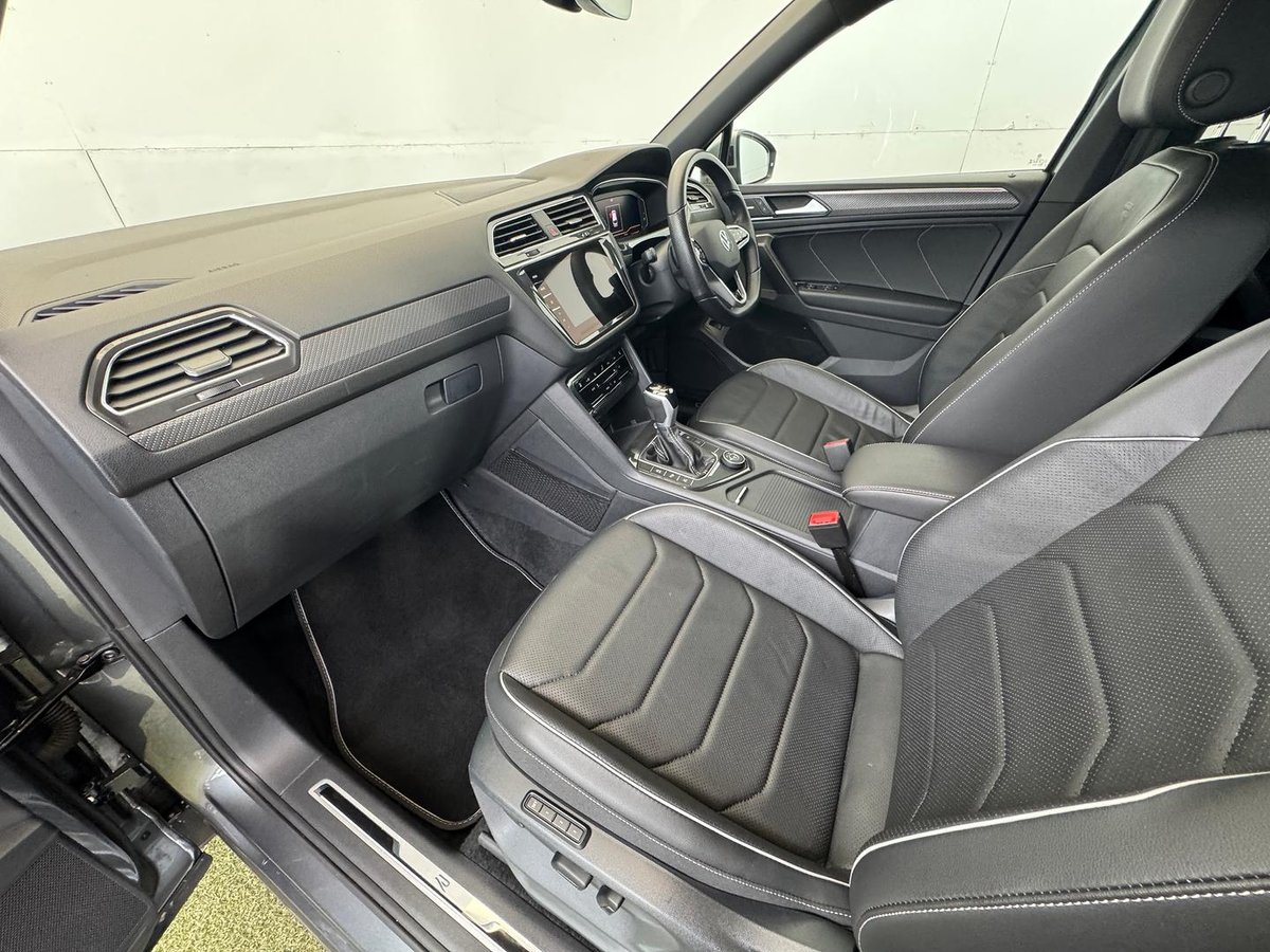 2023 Volkswagen Tiguan 162TSI R-Line Allspace 5N MY24 Four Wheel Drive image 10