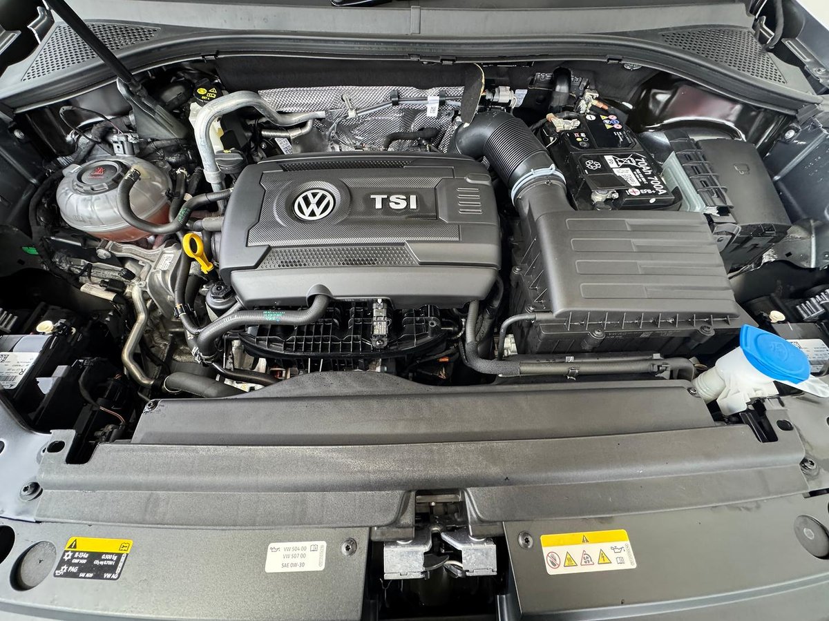 2023 Volkswagen Tiguan 162TSI R-Line Allspace 5N MY24 Four Wheel Drive image 29