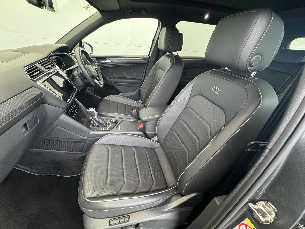 2023 Volkswagen Tiguan 162TSI R-Line Allspace 5N MY24 Four Wheel Drive image 12
