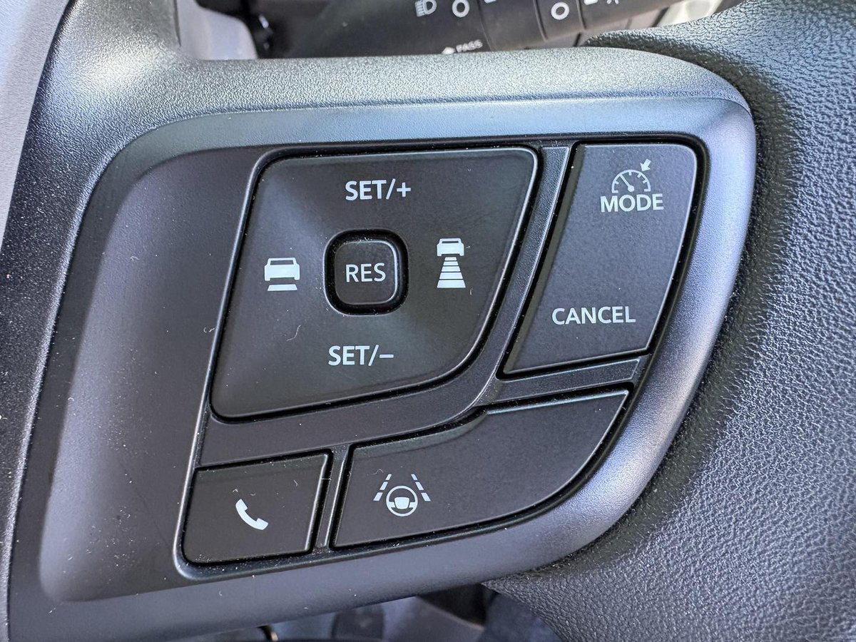2026 Isuzu F Series image 16