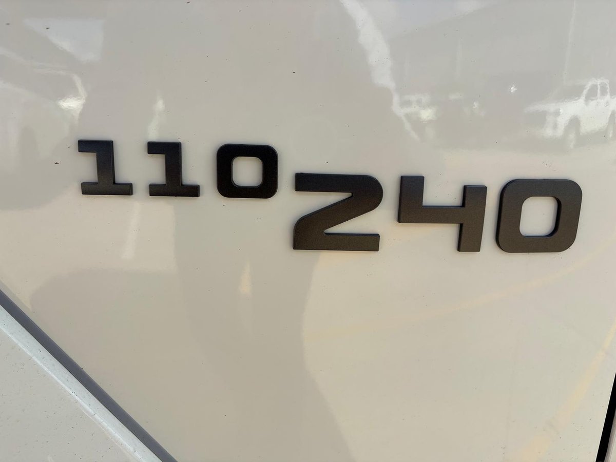 2026 Isuzu F Series image 10