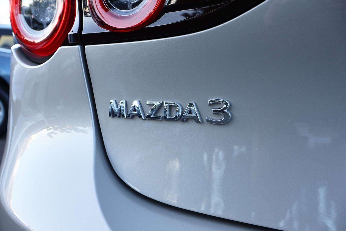 2025 Mazda 3 G20 Pure BP Series image 24