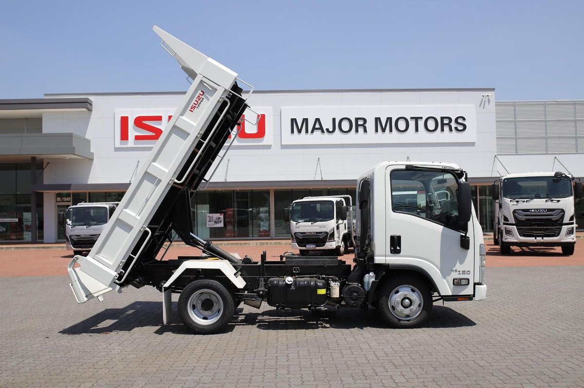 2024 Isuzu Nlr 45-150 Mt Tipper image 9