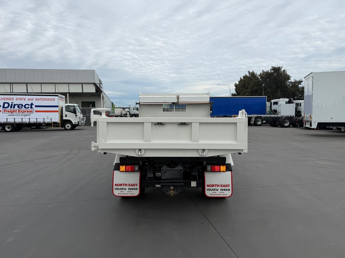 2021 Hino 300 Series 917 Tipper image 8