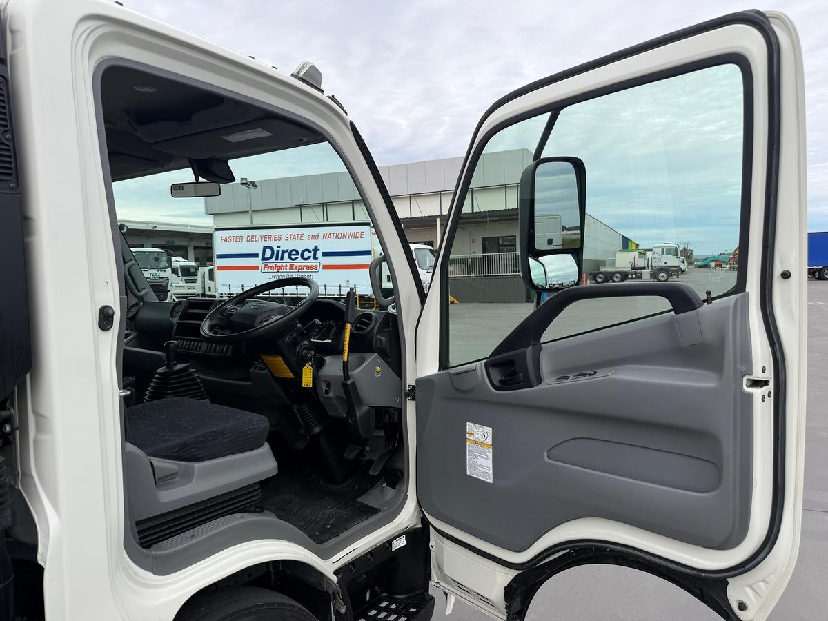 2021 Hino 300 Series 917 Tipper image 26
