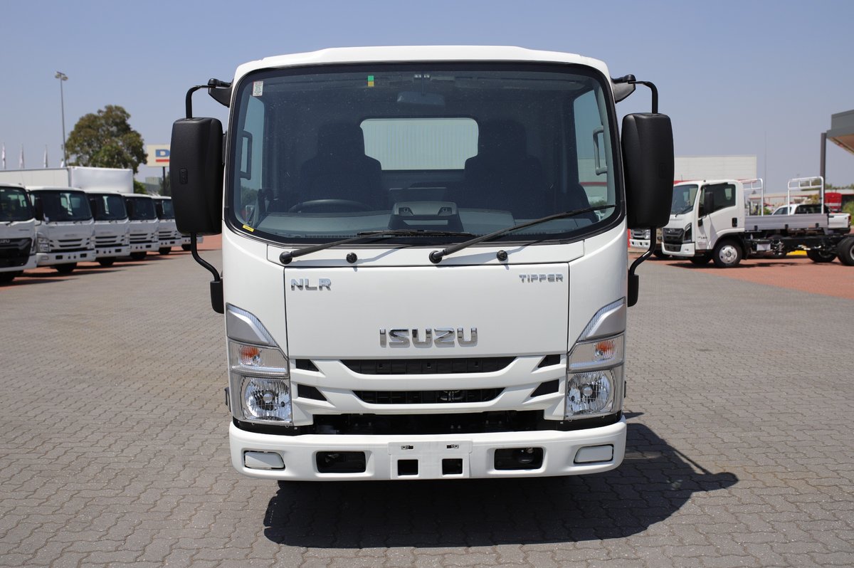 2024 Isuzu Trucks Nlr 45-150 Mt Tipper image 2