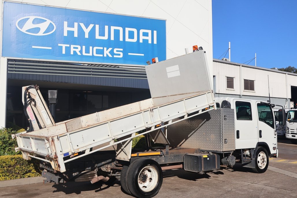 2018 ISUZU NQR 87-190 image 11