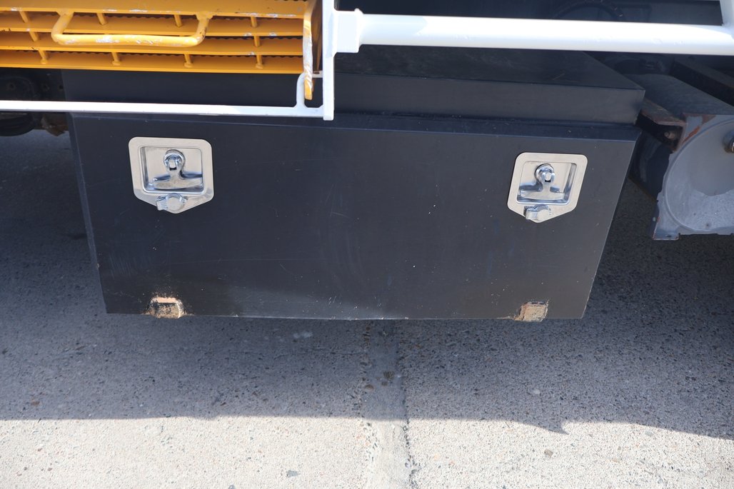 2018 ISUZU NQR 87-190 image 16