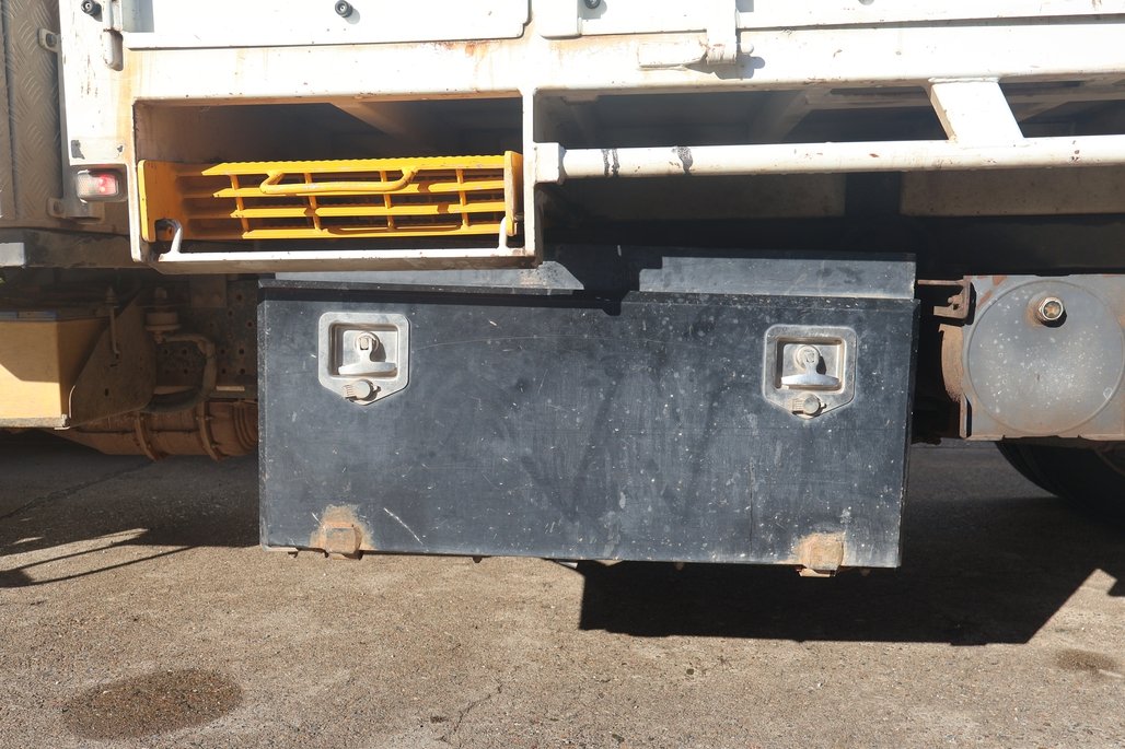 2018 ISUZU NQR 87-190 image 23