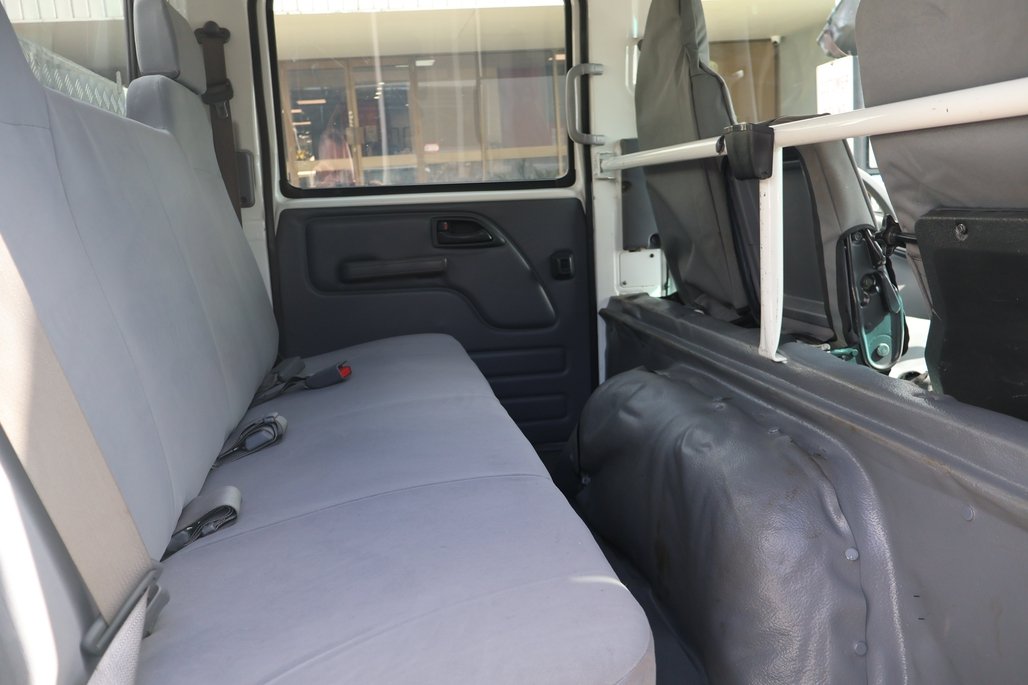 2018 ISUZU NQR 87-190 image 26