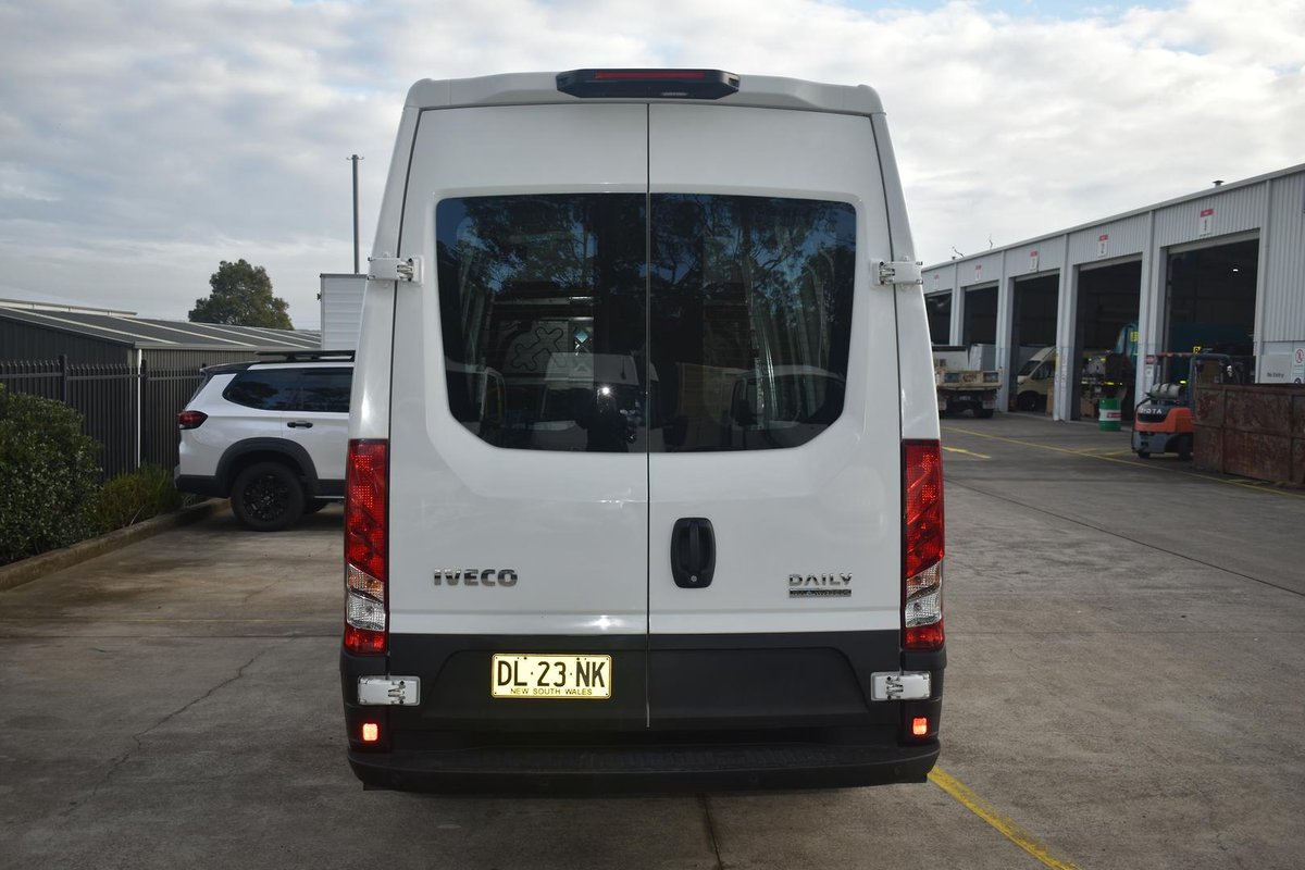 2024 Iveco Daily 35S14V image 6
