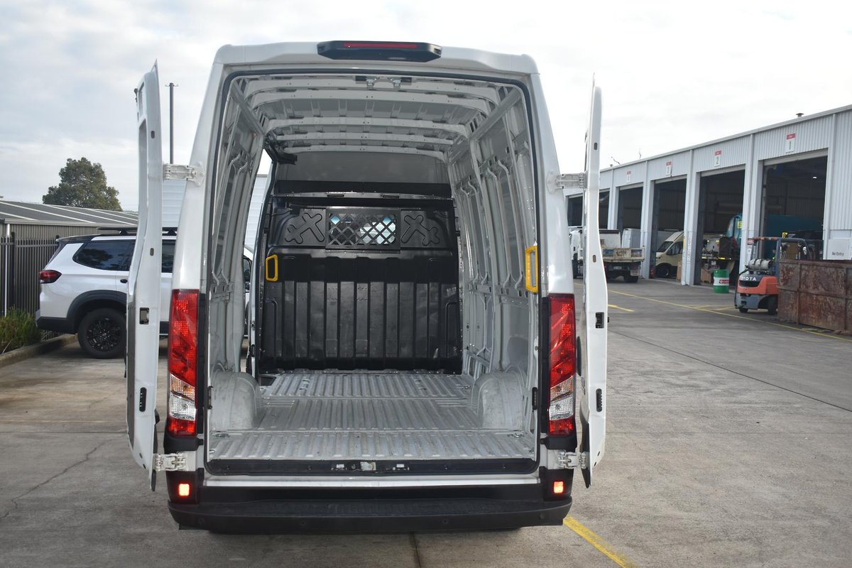 2024 Iveco Daily 35S14V image 8