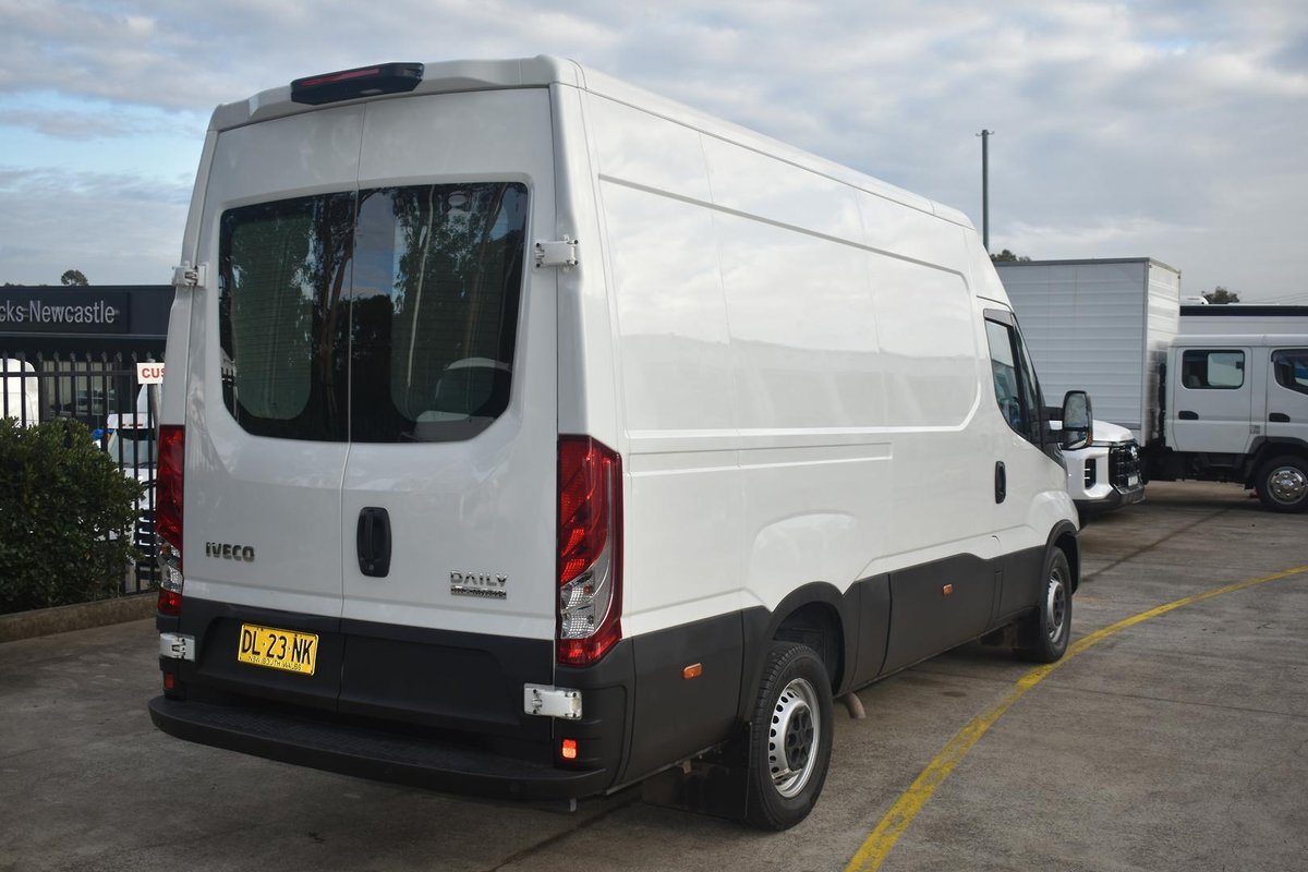 2024 Iveco Daily 35S14V image 7
