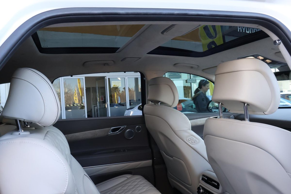 2023 Genesis GV80 3.0D AWD JX.V3 MY23 AWD image 30