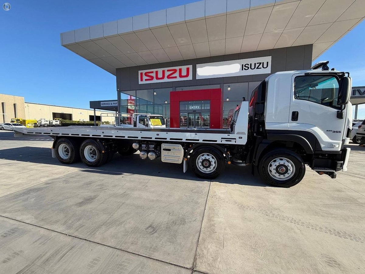 2026 Isuzu F Series FYJ 320-355 AT R67 image 13