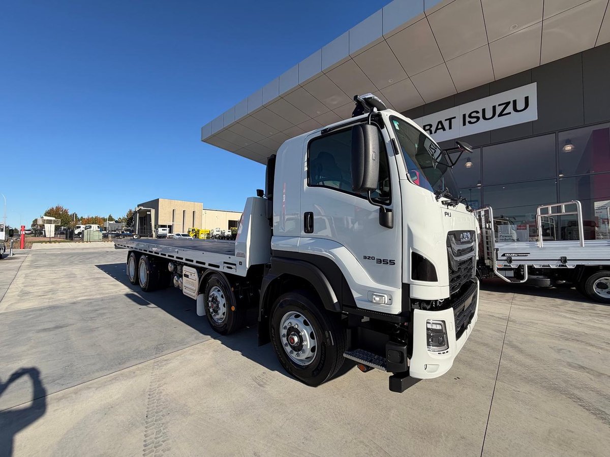 2026 Isuzu F Series FYJ 320-355 AT R67 image 14