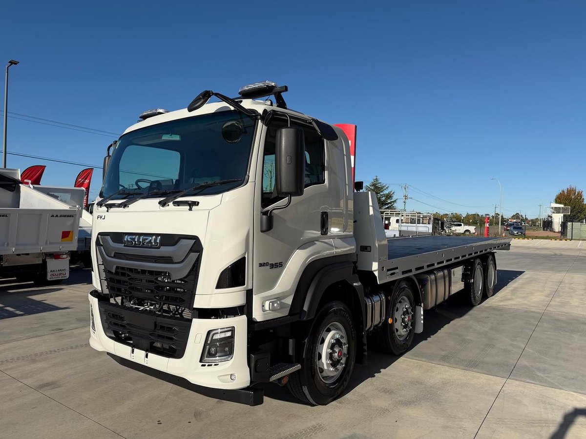 2026 Isuzu F Series FYJ 320-355 AT R67 image 8
