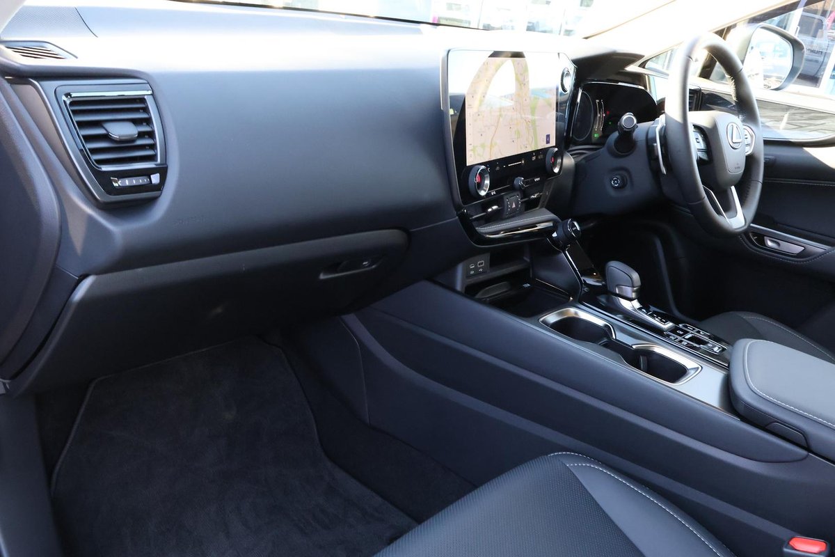 2025 Lexus NX 450h+ Luxury AAZH26R 4X4 On Demand image 28