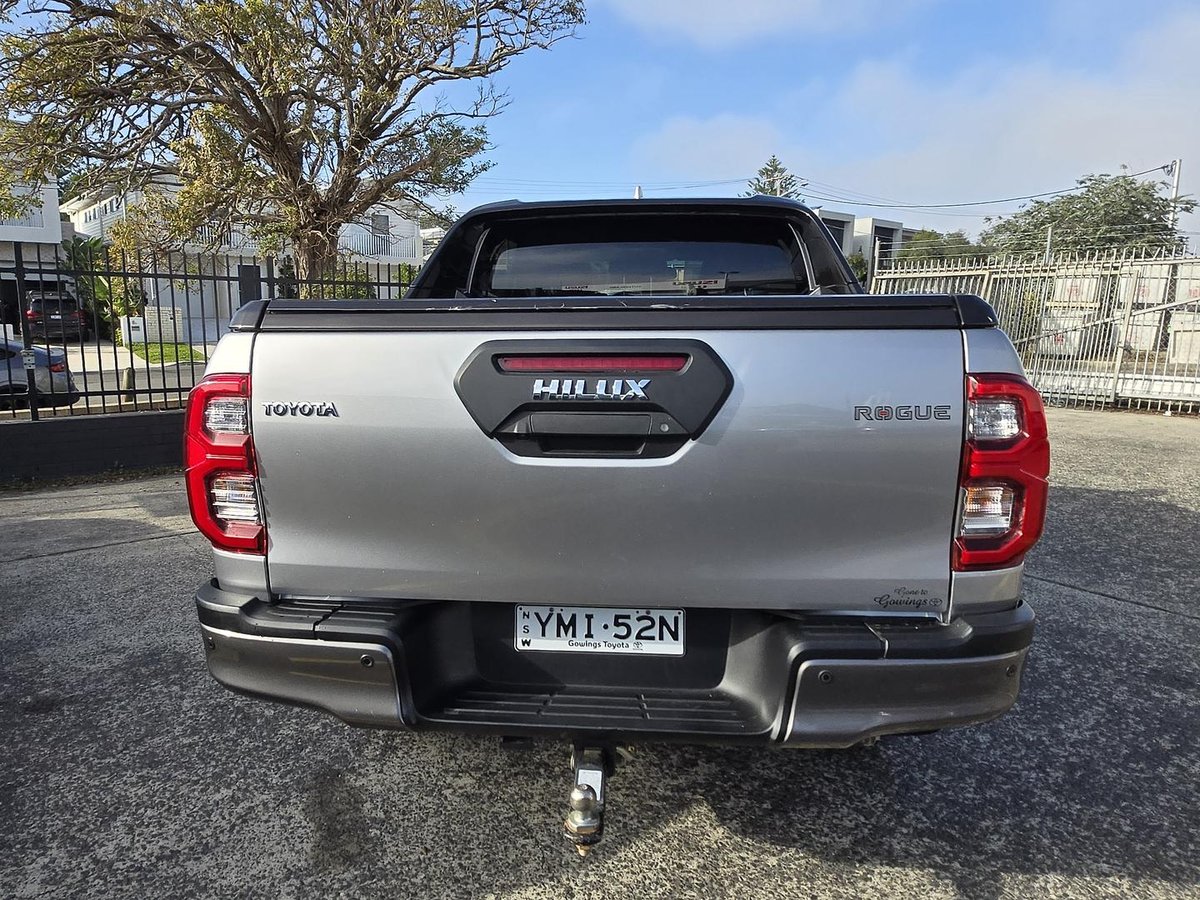 2022 Toyota Hilux Rogue GUN126R 4X4 Dual Range image 7