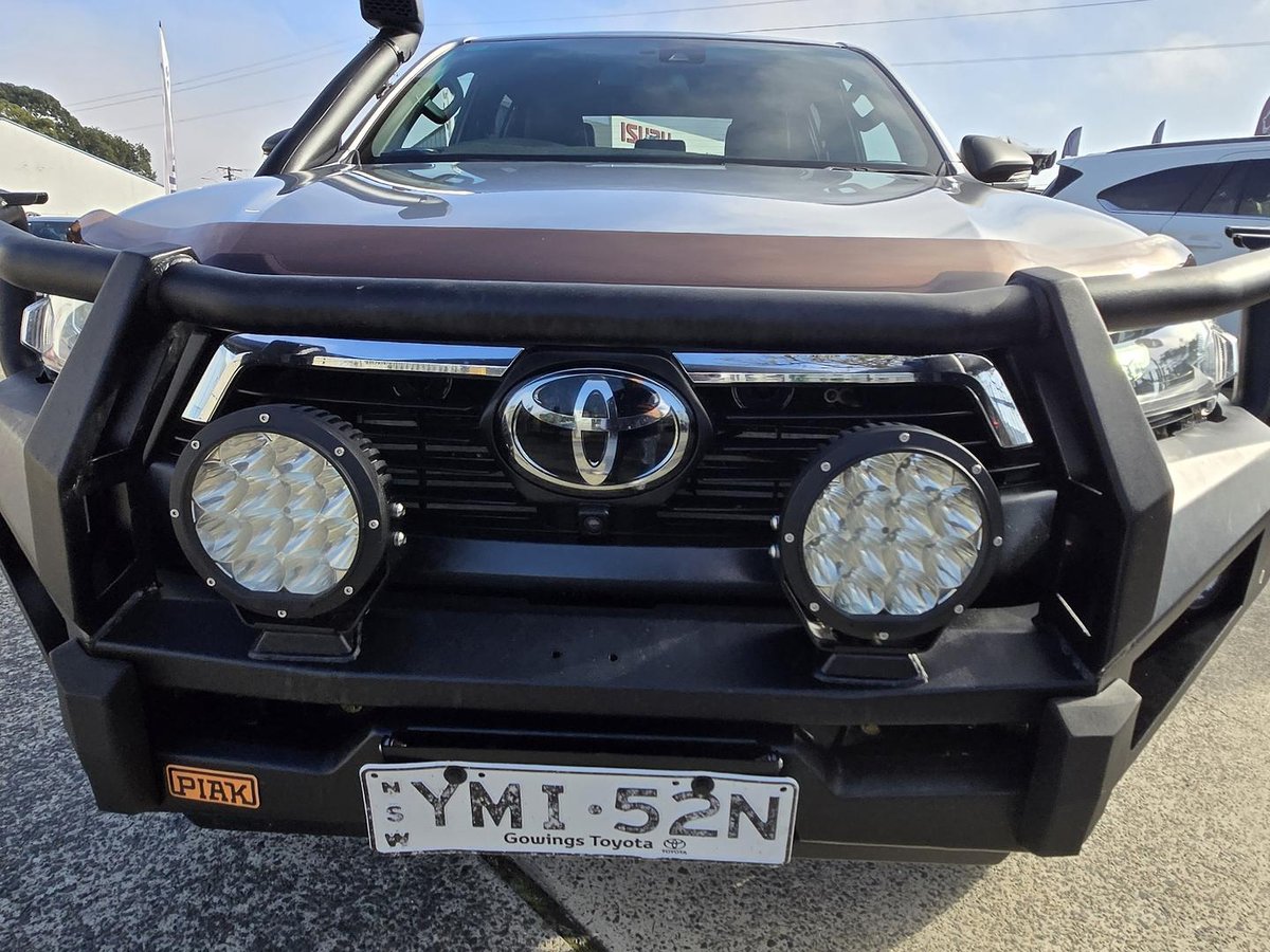 2022 Toyota Hilux Rogue GUN126R 4X4 Dual Range image 14
