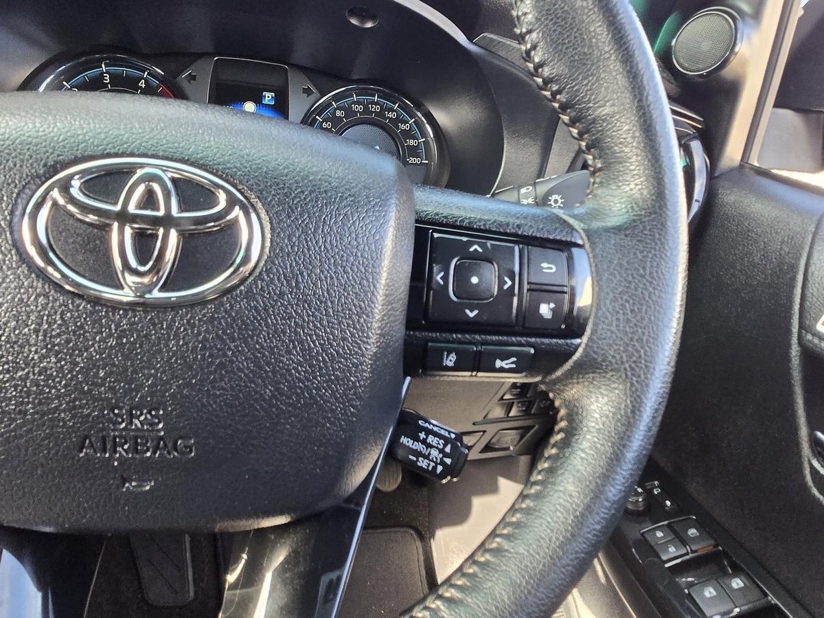 2022 Toyota Hilux Rogue GUN126R 4X4 Dual Range image 30