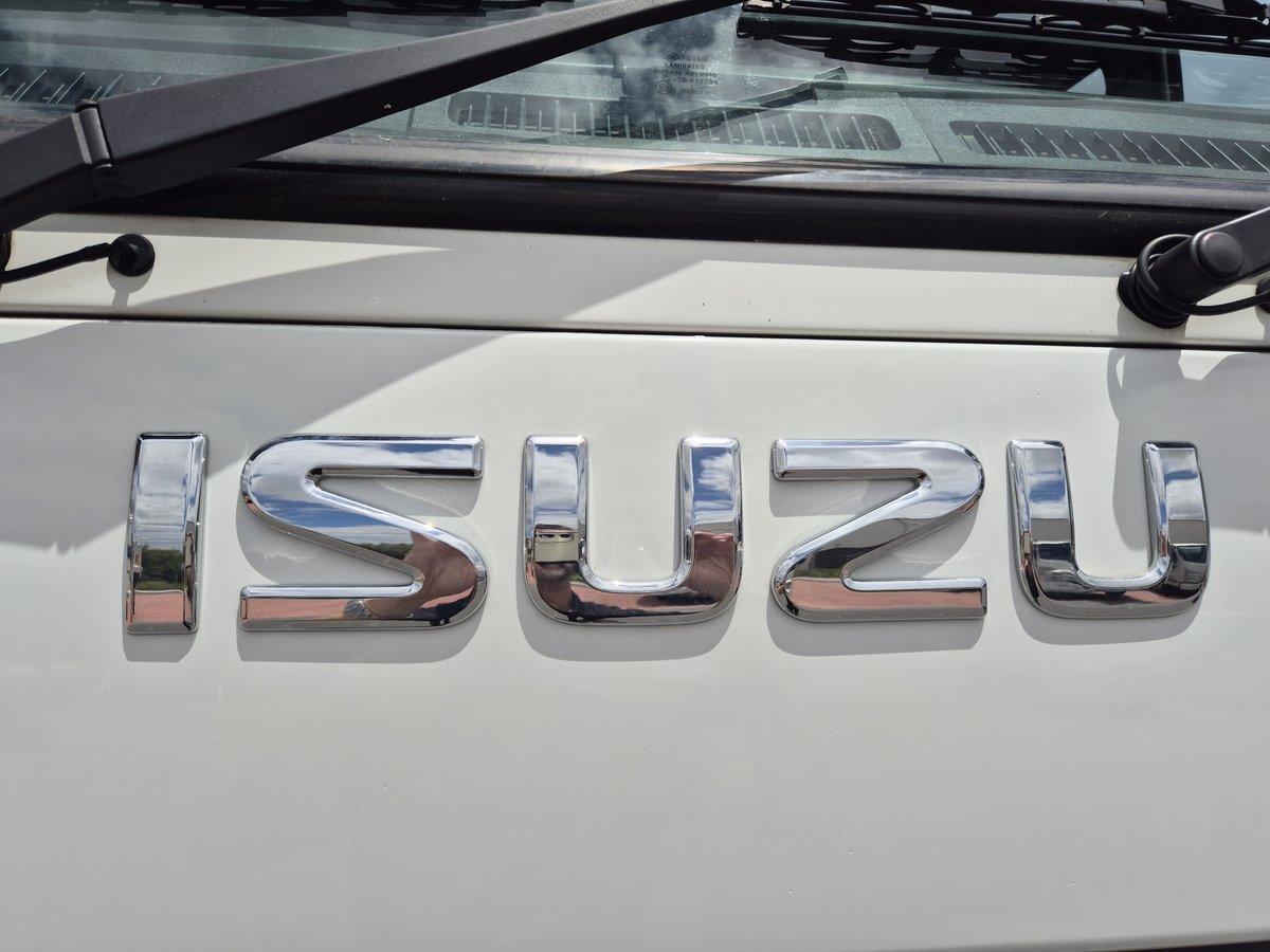 2014 Isuzu Trucks Cxy Giga 455hp A.m.t Prime Mover Amp Hyds image 11