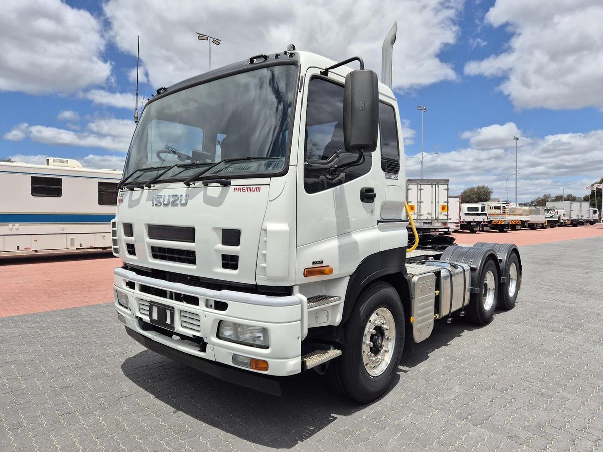 2014 Isuzu Cxy Giga 455Hp A.M.T Prime Mover &Amp; Hyds image 8