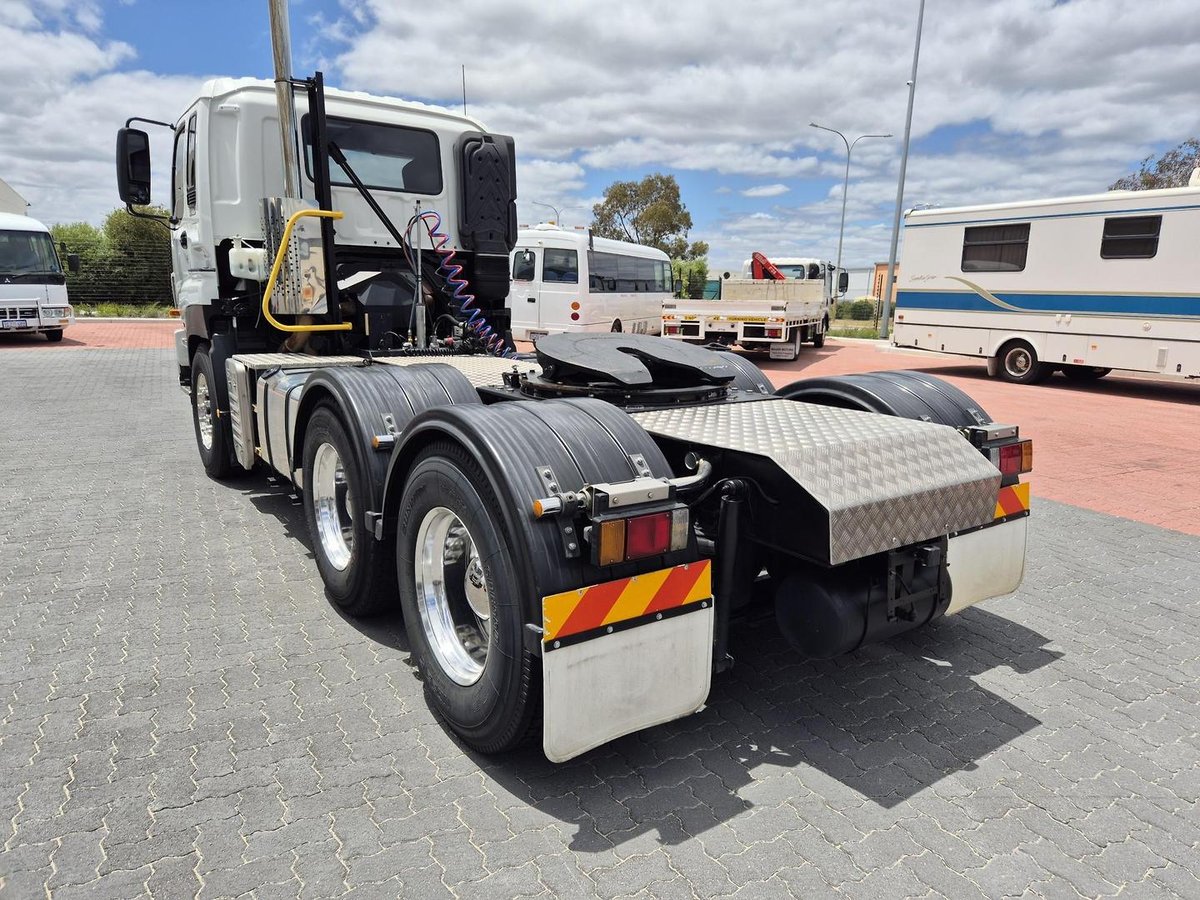 2014 Isuzu Cxy Giga 455Hp A.M.T Prime Mover &Amp; Hyds image 6