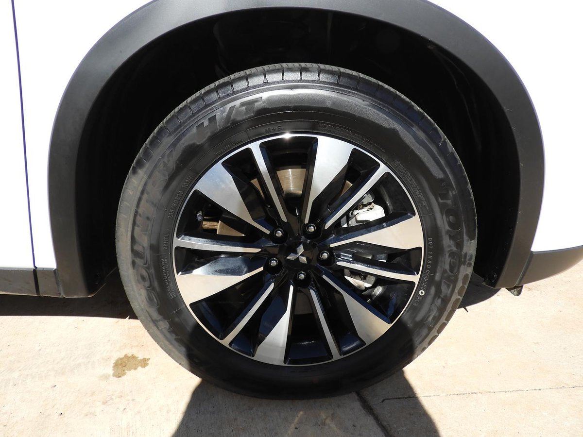 2025 Mitsubishi Outlander LS ZM MY25 AWD image 20