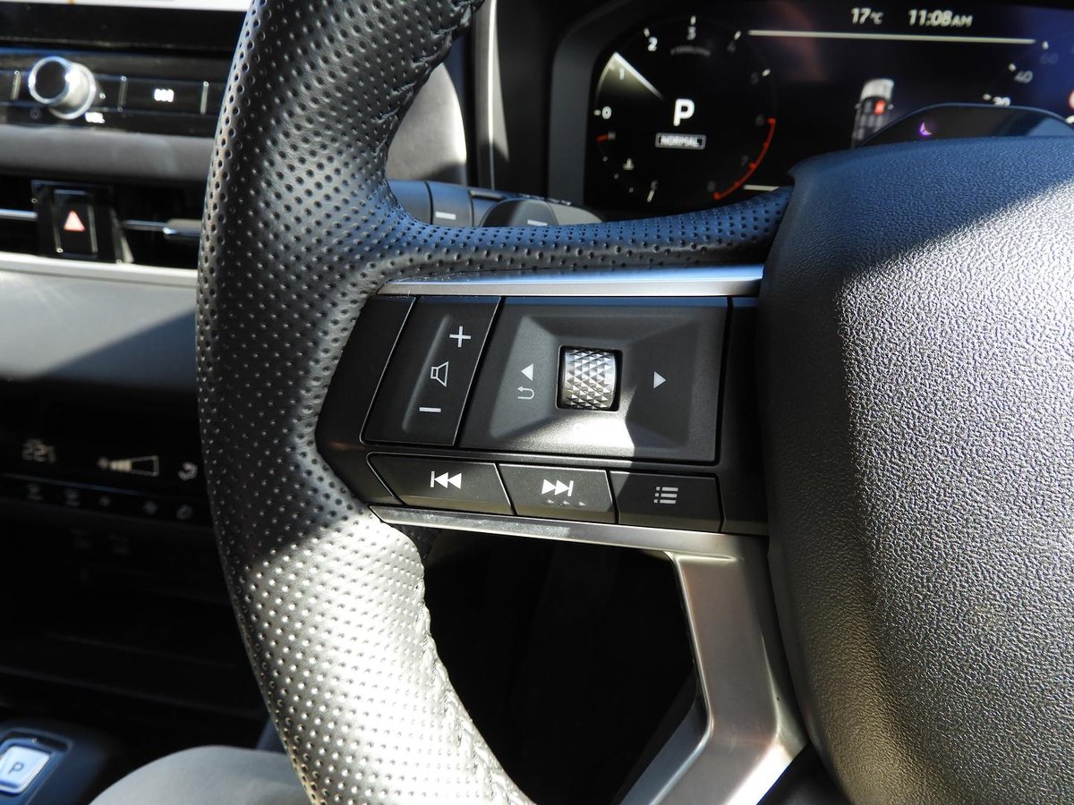 2025 Mitsubishi Outlander LS ZM MY25 AWD image 18