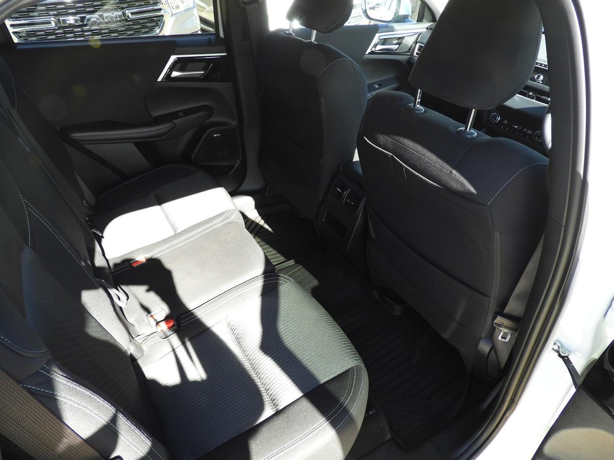 2025 Mitsubishi Outlander LS ZM MY25 AWD image 9