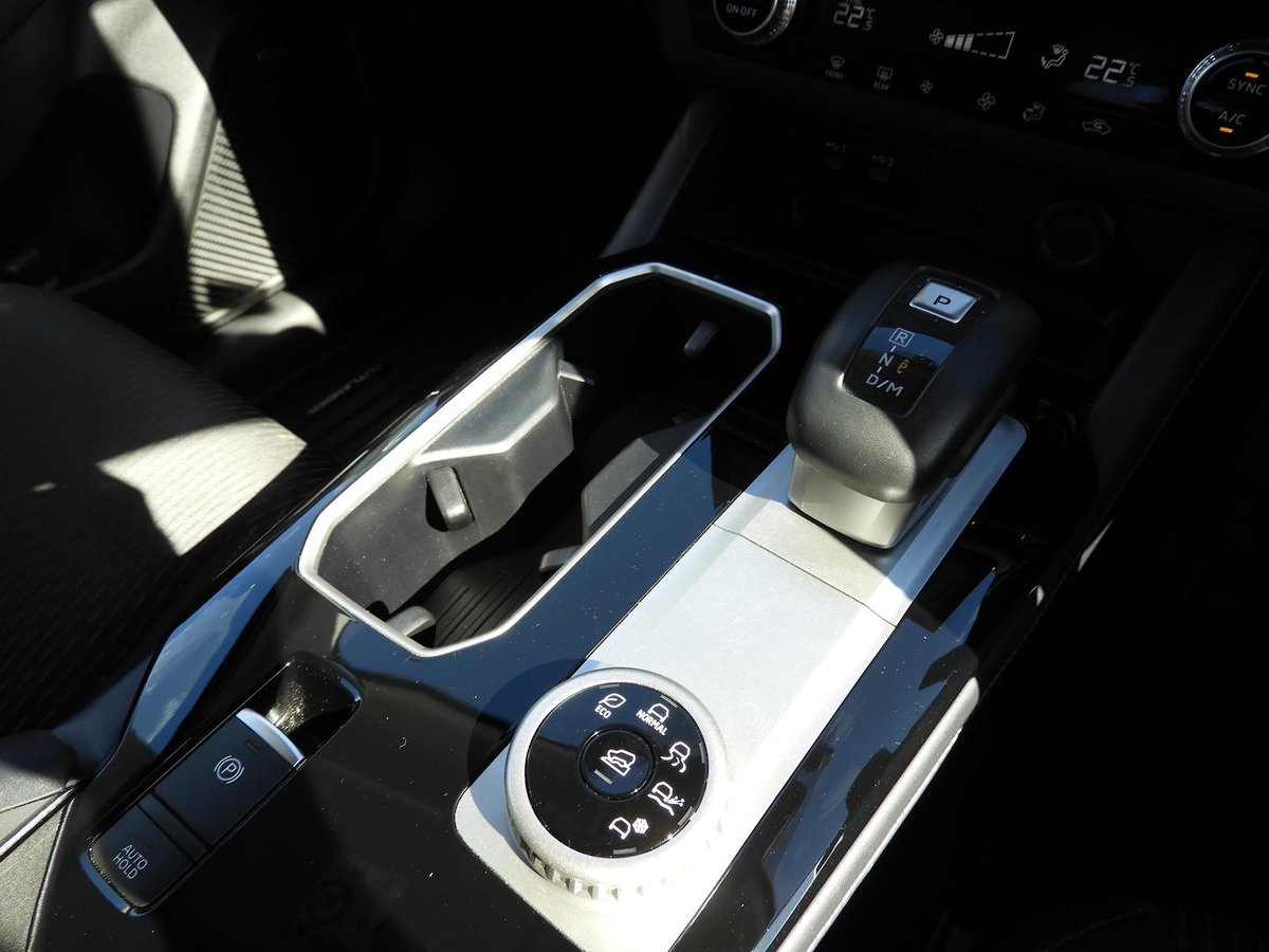 2025 Mitsubishi Outlander LS ZM MY25 AWD image 17