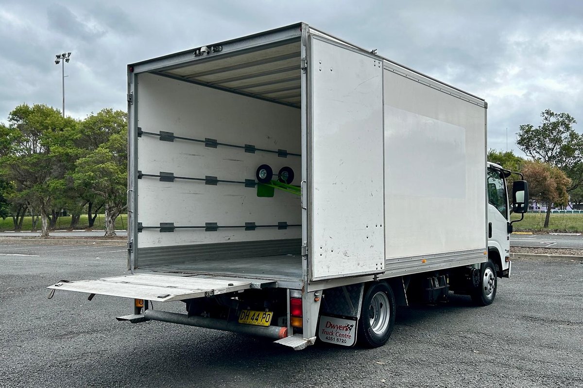 2022 Isuzu N Series Nnr 45-150 image 21