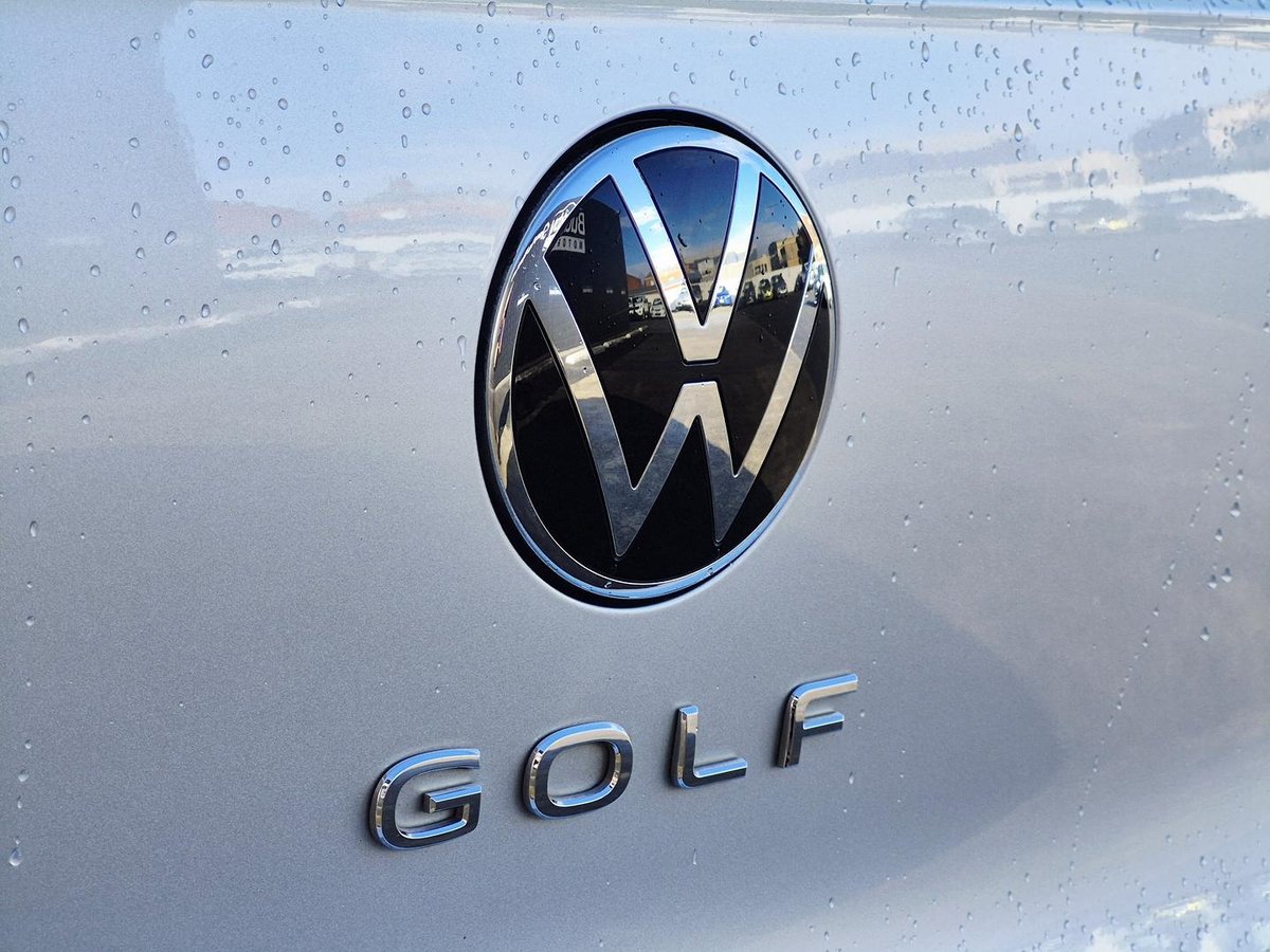 2023 Volkswagen Golf 110TSI Life 8 MY23 image 24