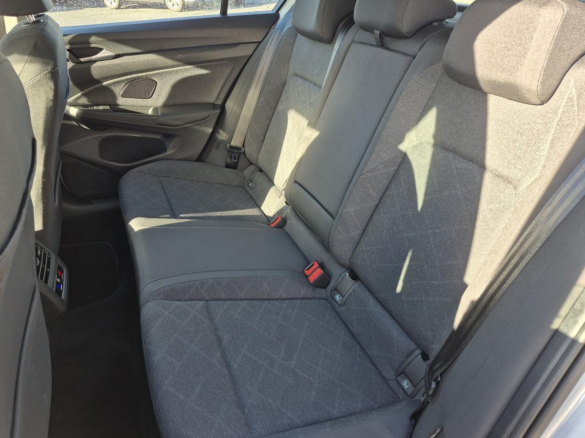 2023 Volkswagen Golf 110TSI Life 8 MY23 image 8