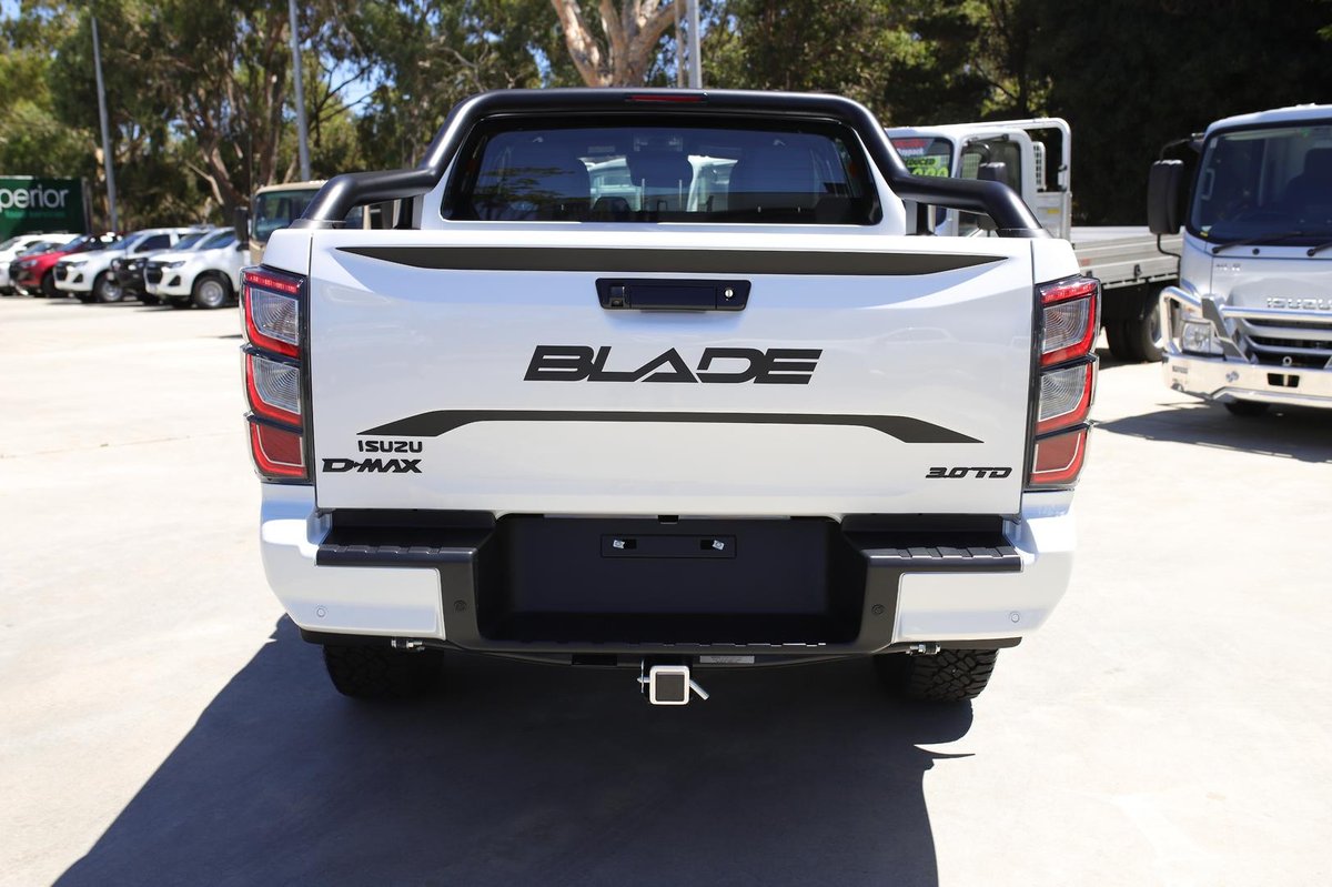 2026 Isuzu D-MAX BLADE MY25.5 4X4 Dual Range image 6