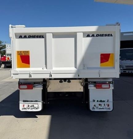 2026 Isuzu F Series FVY 260-300 AT R46 image 12