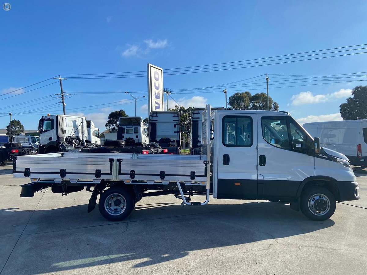 2026 Iveco Daily 45C18 Tradie Made image 7