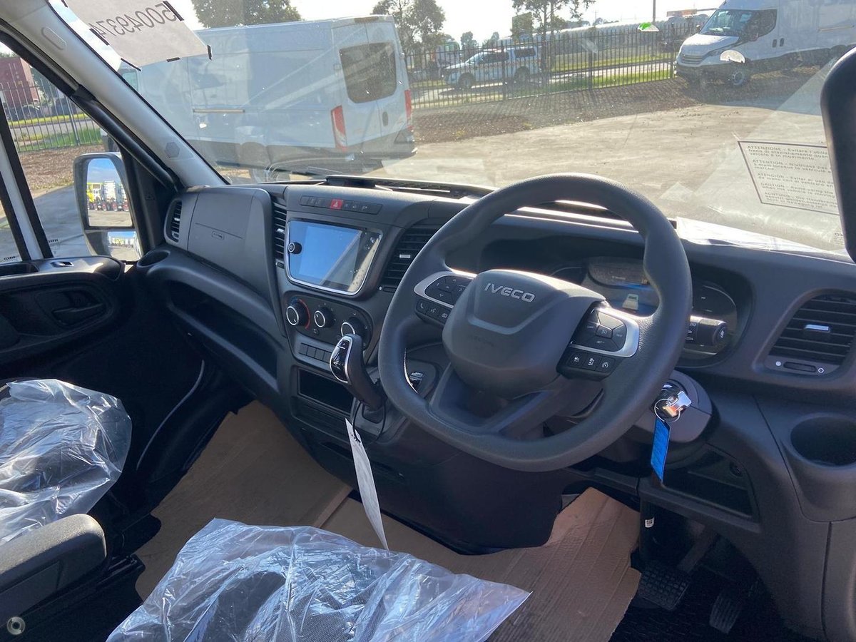 2026 Iveco Daily 45C18 Tradie Made image 11