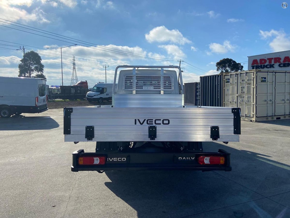 2026 Iveco Daily 45C18 Tradie Made image 8