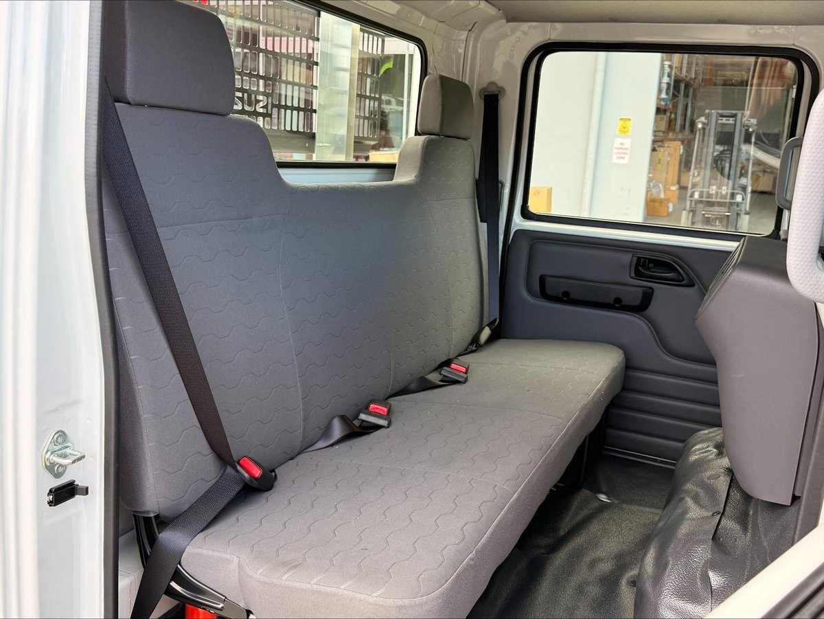 2026 Isuzu N Series image 17