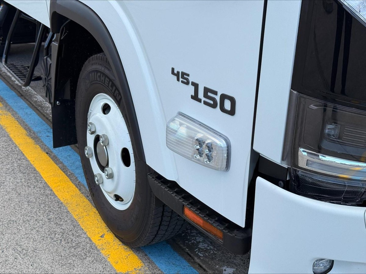 2026 Isuzu N Series image 10