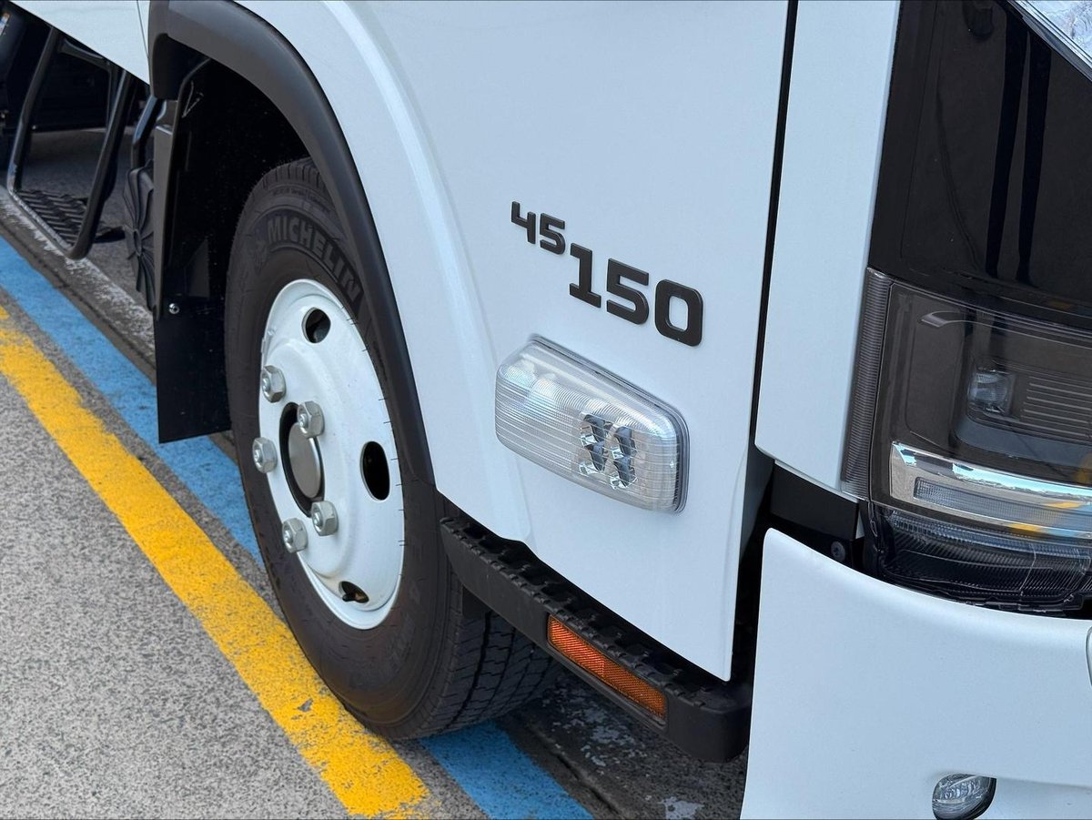 2026 Isuzu N Series image 10