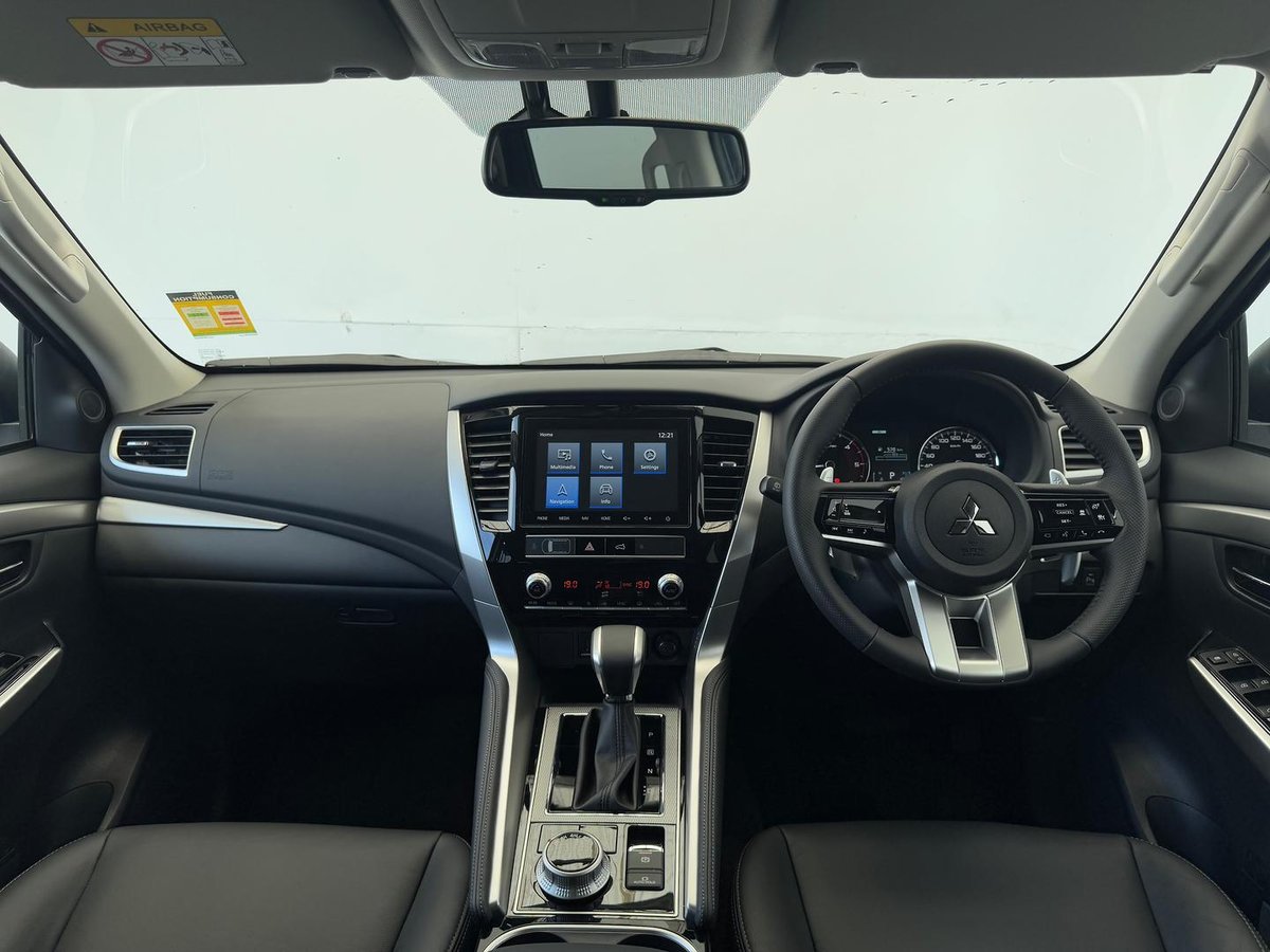 2025 Mitsubishi Pajero Sport GLS QG MY25 4X4 Dual Range image 38