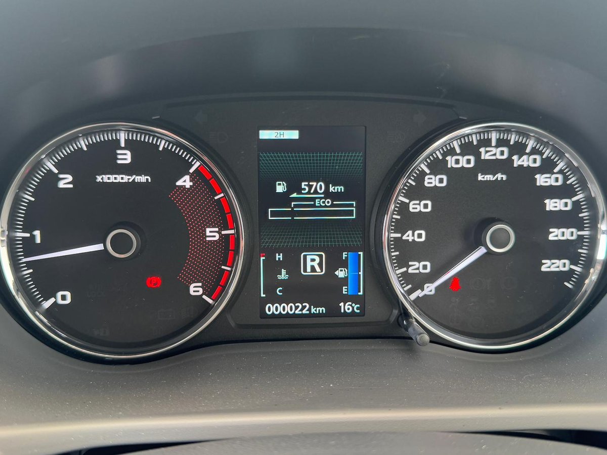 2025 Mitsubishi Pajero Sport GLS QG MY25 4X4 Dual Range image 36