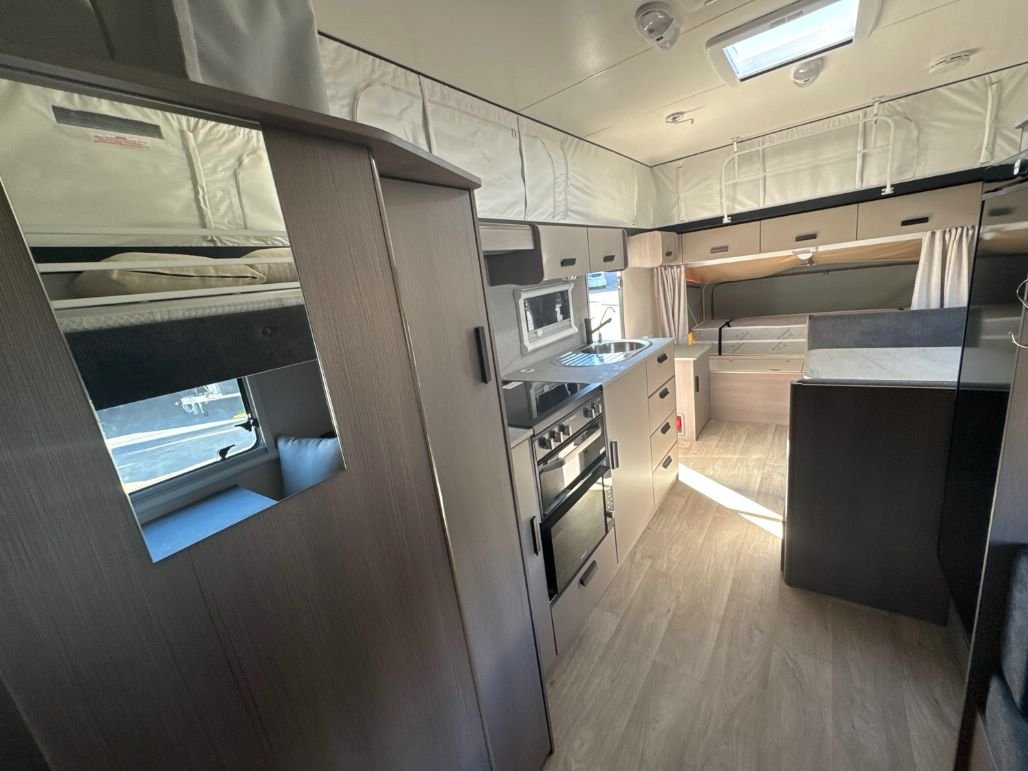 2023 JAYCO EXPANDA OUTBACK 17.56-2.OB image 24