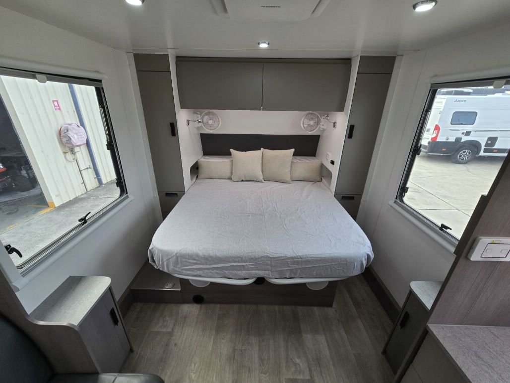 2023 JAYCO ALL-TERRAIN 19.61-2.GX image 9